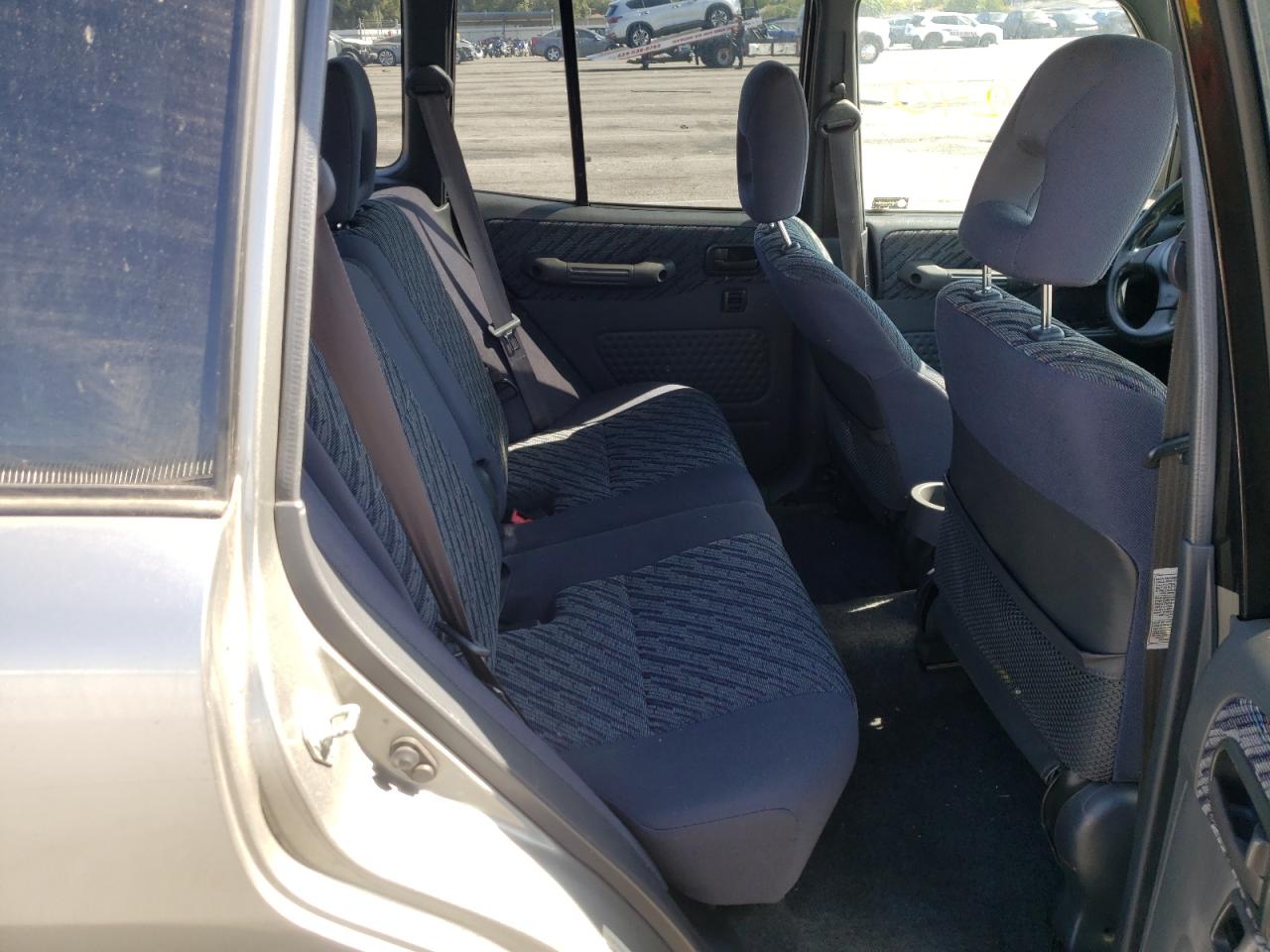 Photo 6 from auction – 1999 TOYOTA RAV4 with VIN JT3GP10V2X0038811