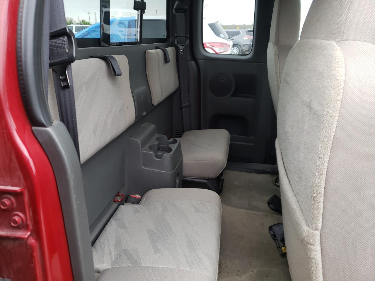 Photo 6 from auction – 2005 CHEVROLET COLORADO with VIN 1GCCS196158212547