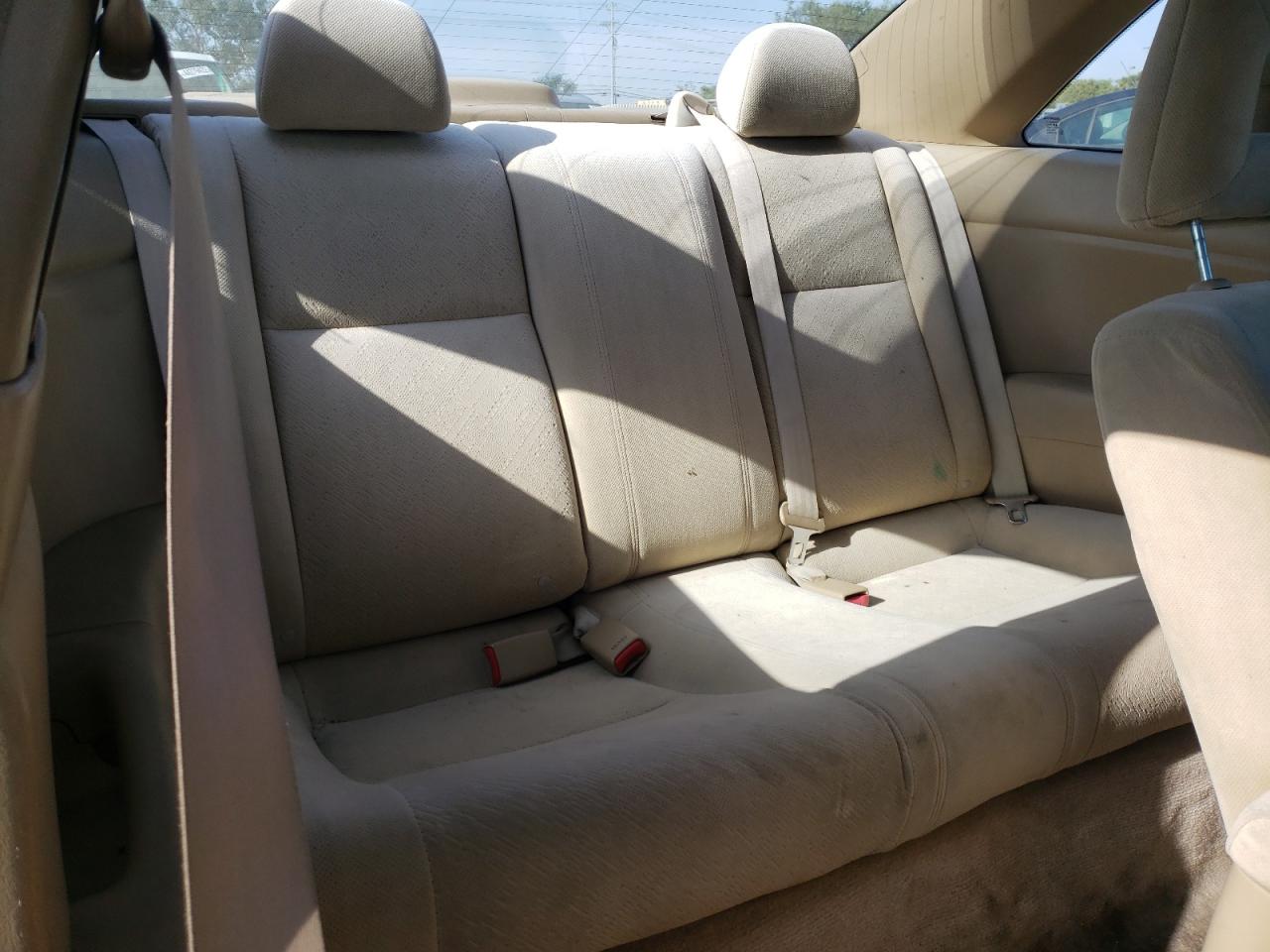Photo 6 from auction – 2004 HONDA CIVIC EX with VIN 1HGEM22964L023533