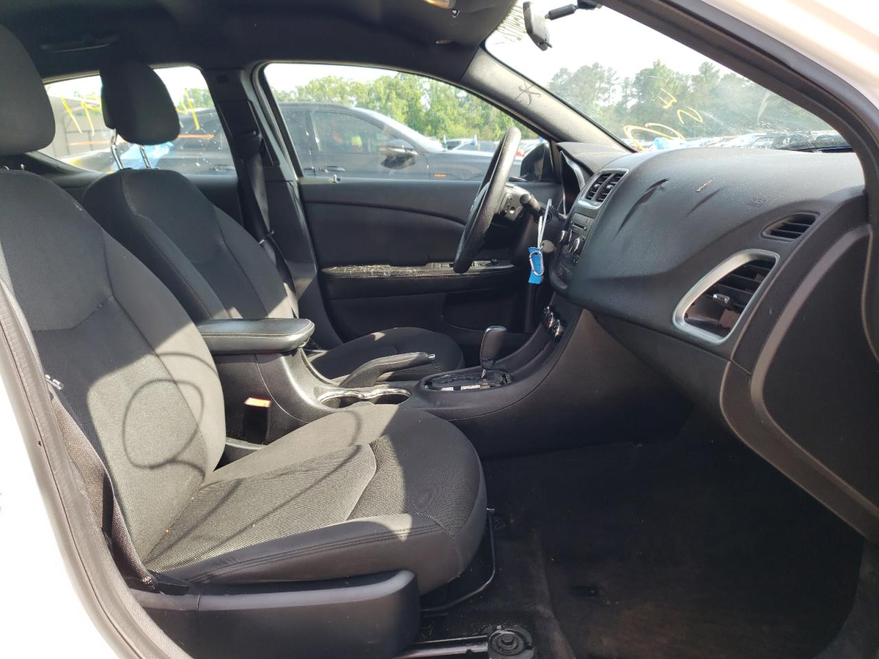 Foto 5 de la subasta – 2012 DODGE AVENGER SE con VIN 1C3CDZAB3CN252259