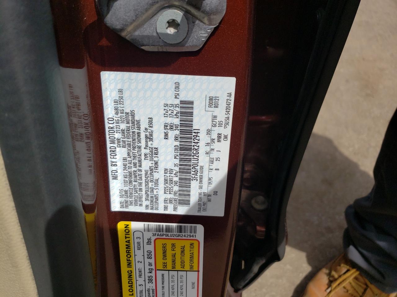 Photo 10 from auction – 2016 FORD FUSION SE with VIN 3FA6P0LU2GR242941