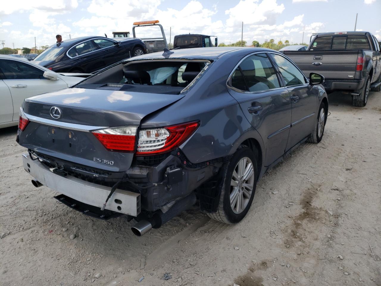 Photo 4 from auction – 2014 LEXUS ES 350 with VIN JTHBK1GG0E2124775