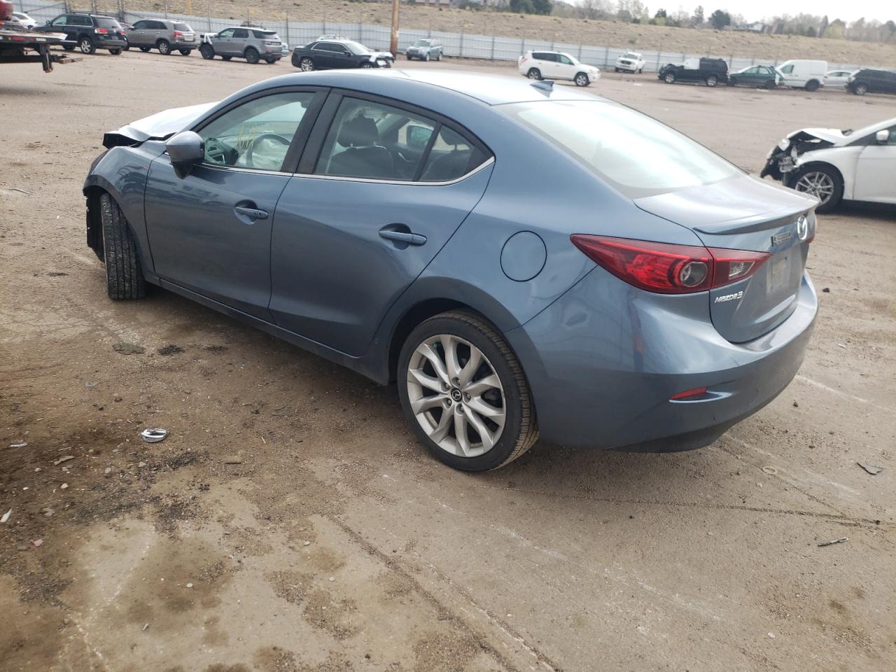 Photo 3 from auction – 2016 MAZDA 3 TOURING with VIN JM1BM1W35G1290695