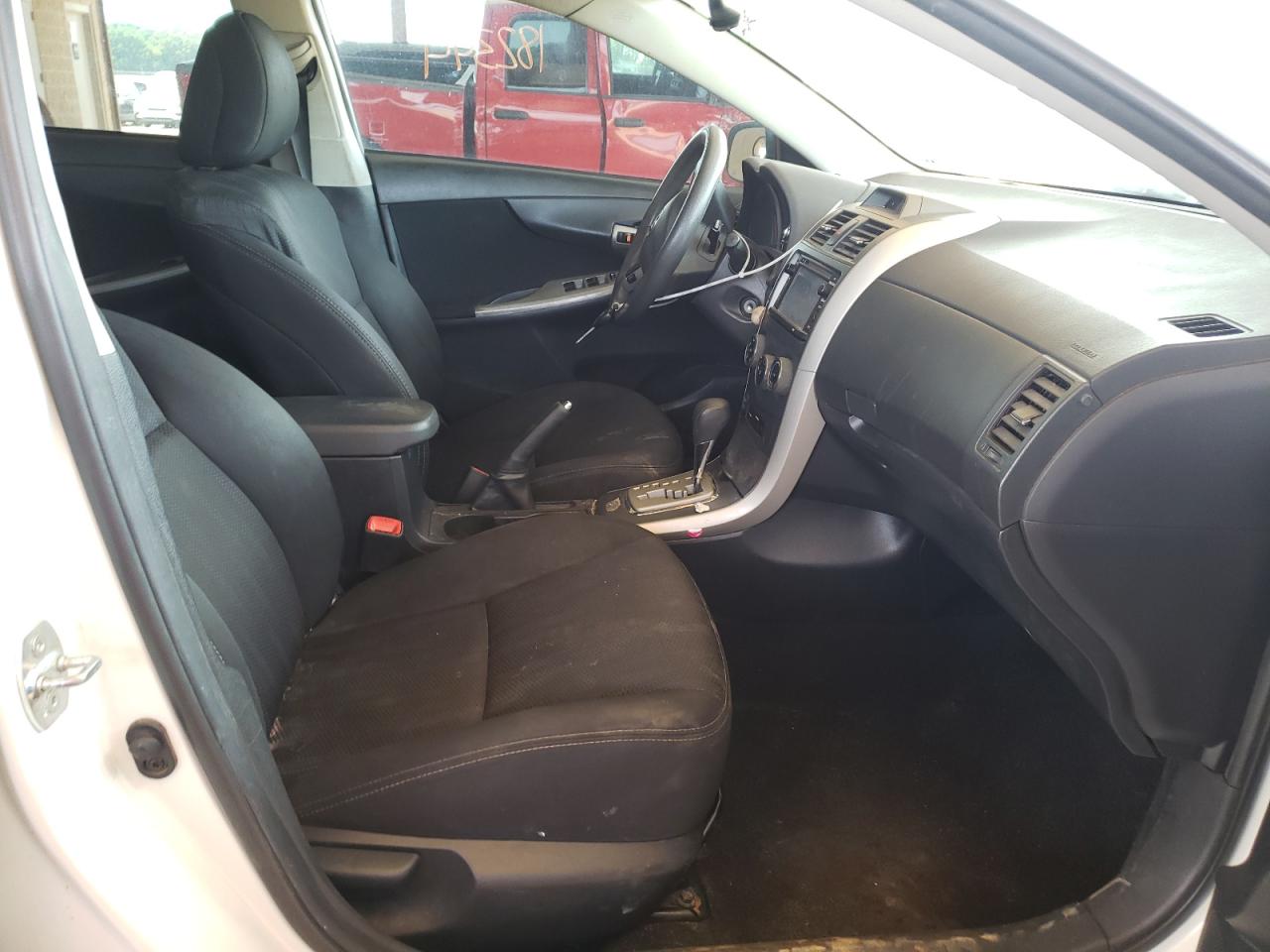 Photo 5 from auction – 2013 TOYOTA COROLLA BA with VIN 5YFBU4EE4DP178191