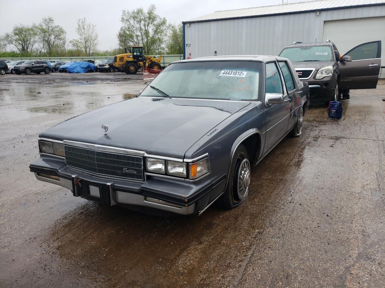 Photo 2 from auction – 1985 CADILLAC DEVILLE with VIN 1G6CD6980F4275708