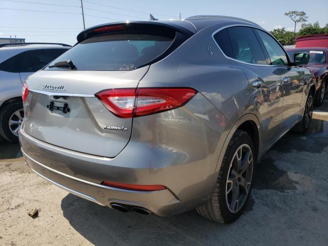 Photo 4 from auction – 2017 MASERATI LEVANTE LU with VIN ZN661XUL9HX233302