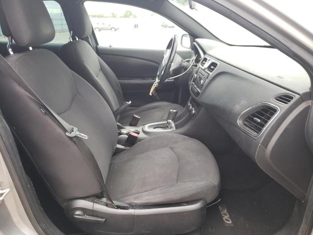 Photo 5 from auction – 2013 CHRYSLER 200 TOURIN with VIN 1C3CCBBG8DN556564