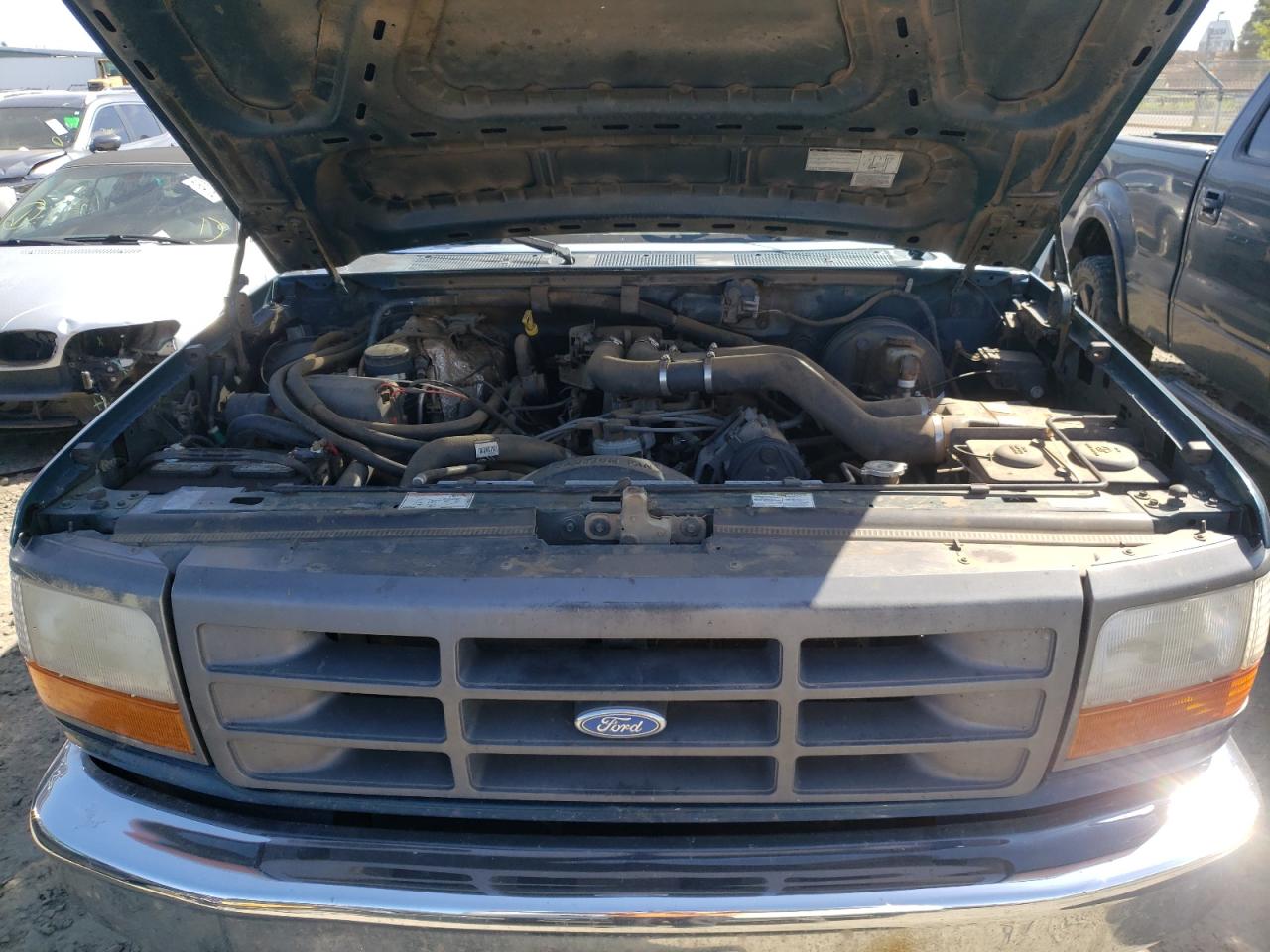 Photo 7 from auction – 1997 FORD F250 with VIN 1FTHX26G3VEC15056