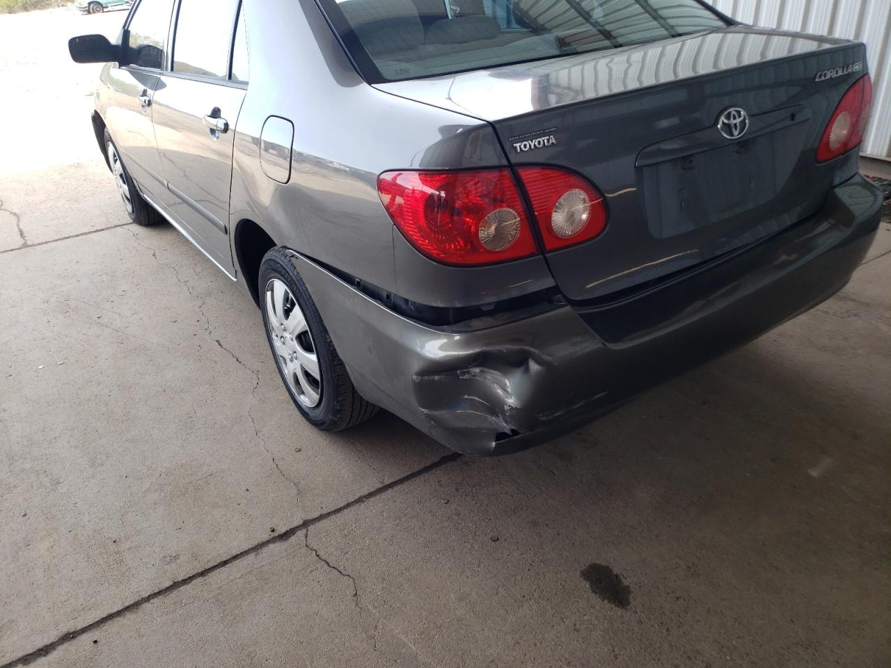 Photo 9 from auction – 2005 TOYOTA COROLLA CE with VIN 2T1BR32E55C422206