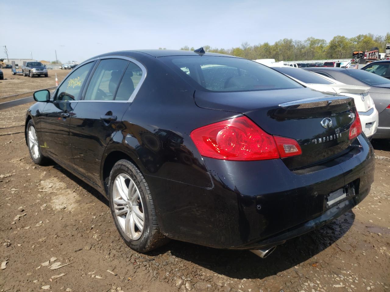 Photo 3 from auction – 2010 INFINITI G37 with VIN JN1CV6AR3AM453329