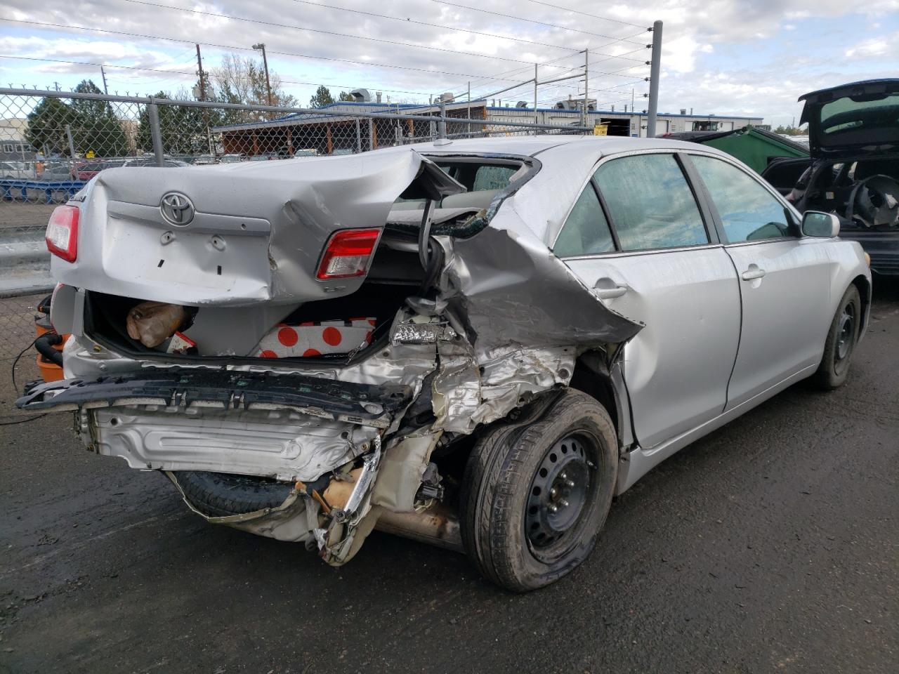 Photo 4 from auction – 2010 TOYOTA CAMRY BASE with VIN 4T1BF3EK8AU115423
