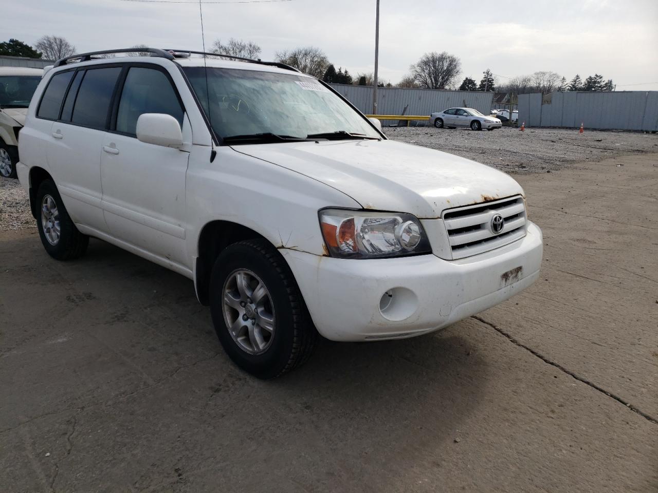 TOYOTA HIGHLANDER 2004 with VIN JTEGP21A840024710 - Photo from auction