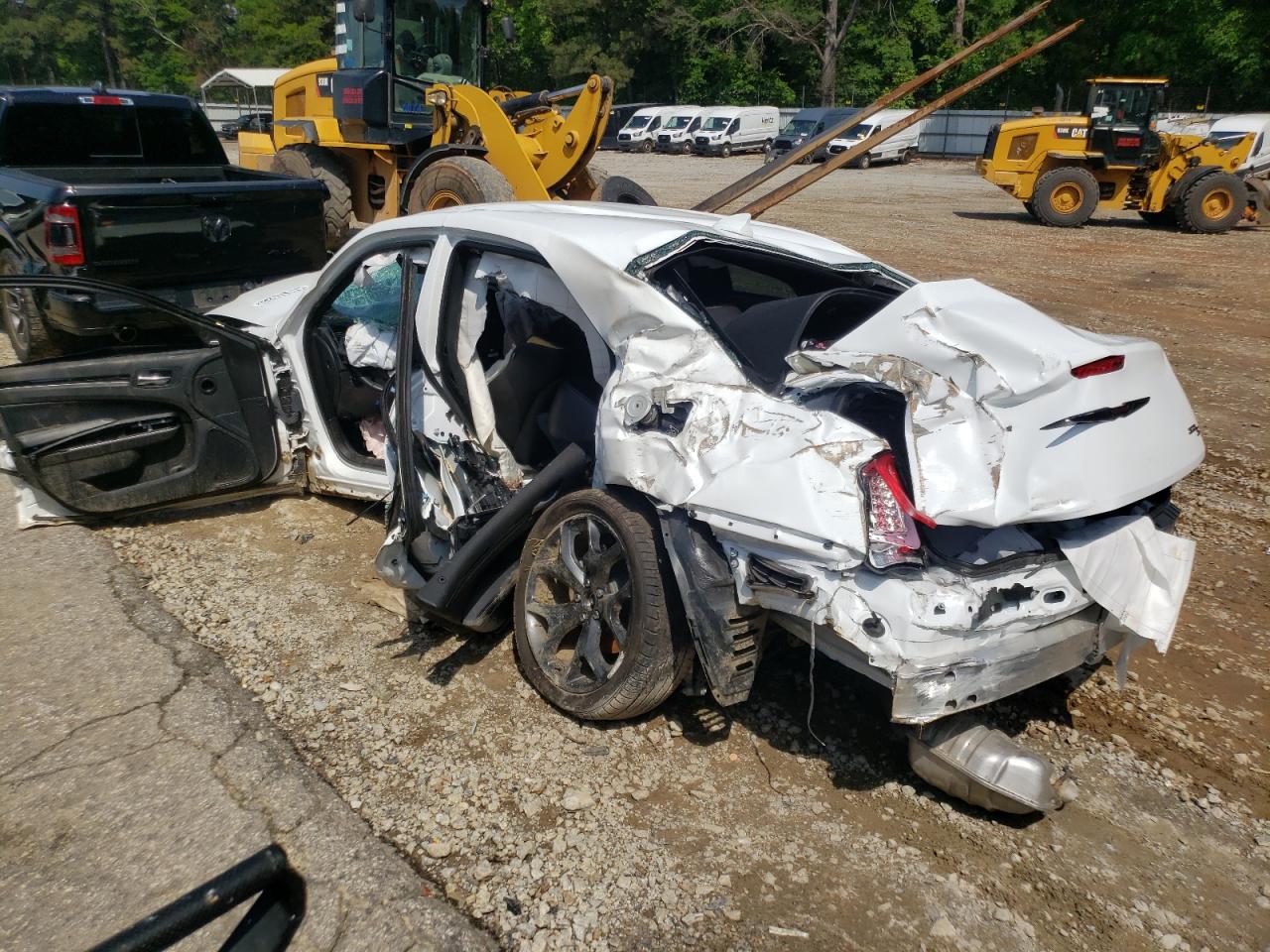 Photo 3 from auction – 2021 CHRYSLER 300 S with VIN 2C3CCABG6MH554637