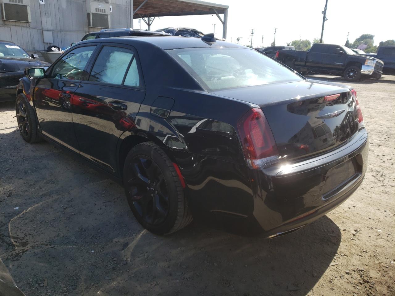 Photo 3 from auction – 2021 CHRYSLER 300 S with VIN 2C3CCABG5MH595857