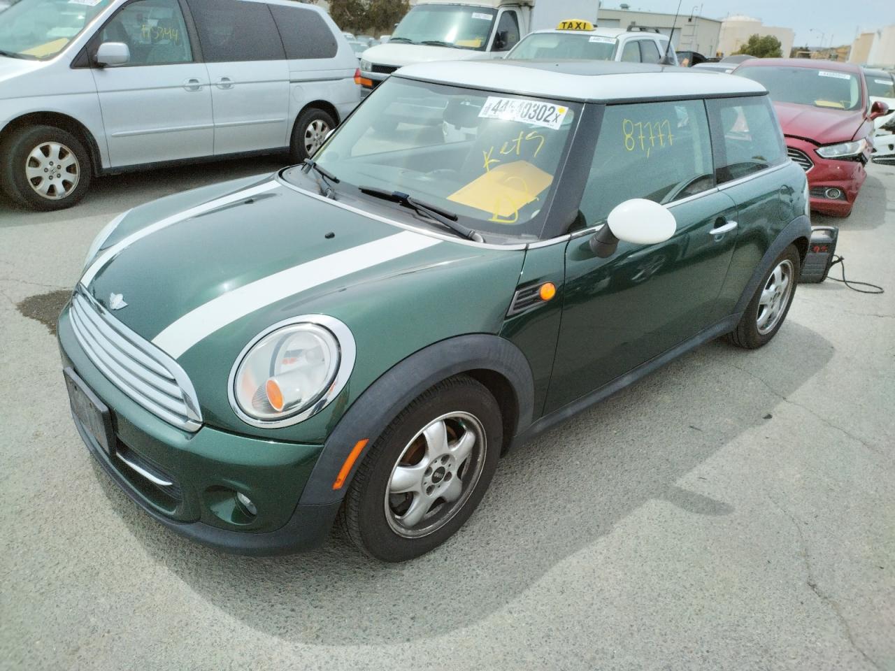 Photo 2 from auction – 2011 MINI COOPER with VIN WMWSU3C56BT253232