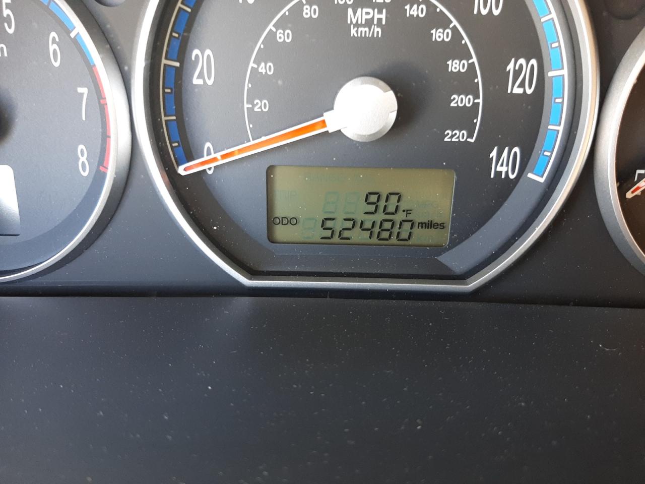 Photo 8 from auction – 2008 HYUNDAI SANTA FE G with VIN 5NMSG13D88H196404