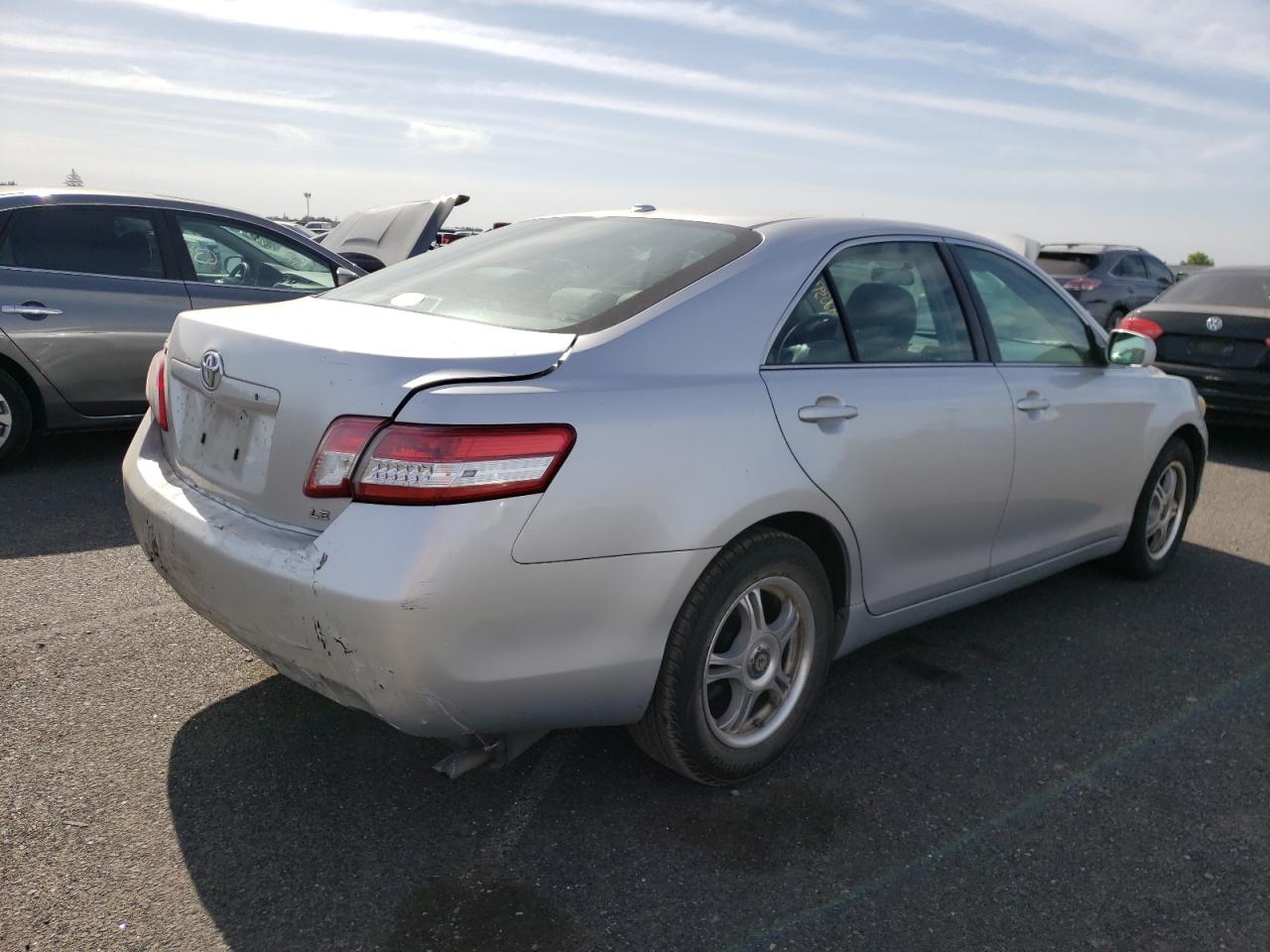 Photo 4 from auction – 2011 TOYOTA CAMRY BASE with VIN 4T4BF3EK2BR172014