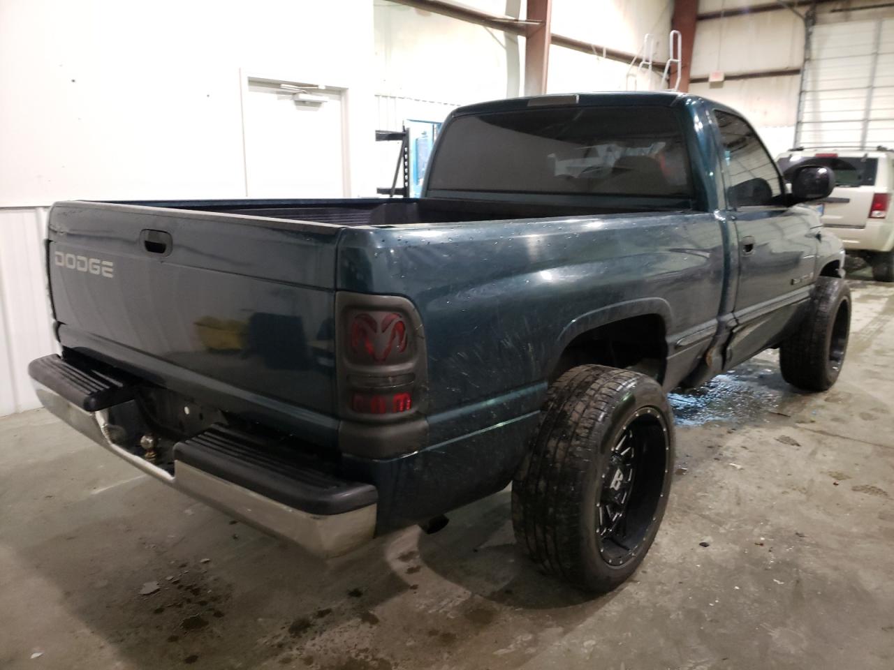Photo 4 from auction – 1998 DODGE RAM 1500 with VIN 1B7HC16X0WS658306