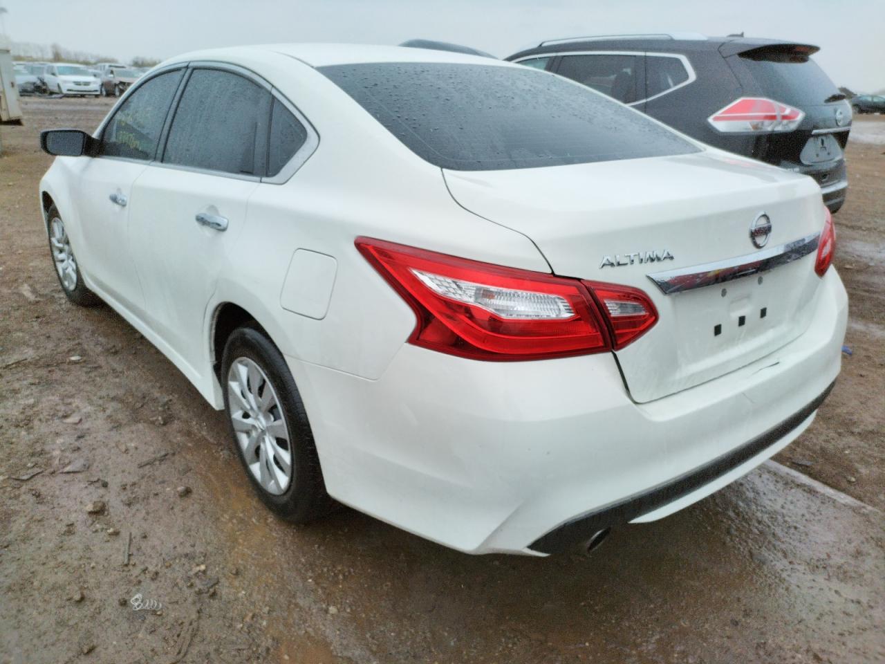 Photo 3 from auction – 2016 NISSAN ALTIMA 2.5 with VIN 1N4AL3AP1GC238513