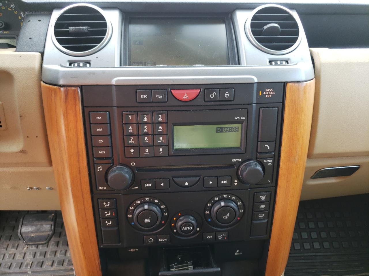 Photo 9 from auction – 2008 LAND ROVER LR3 with VIN SALAG25418A460497