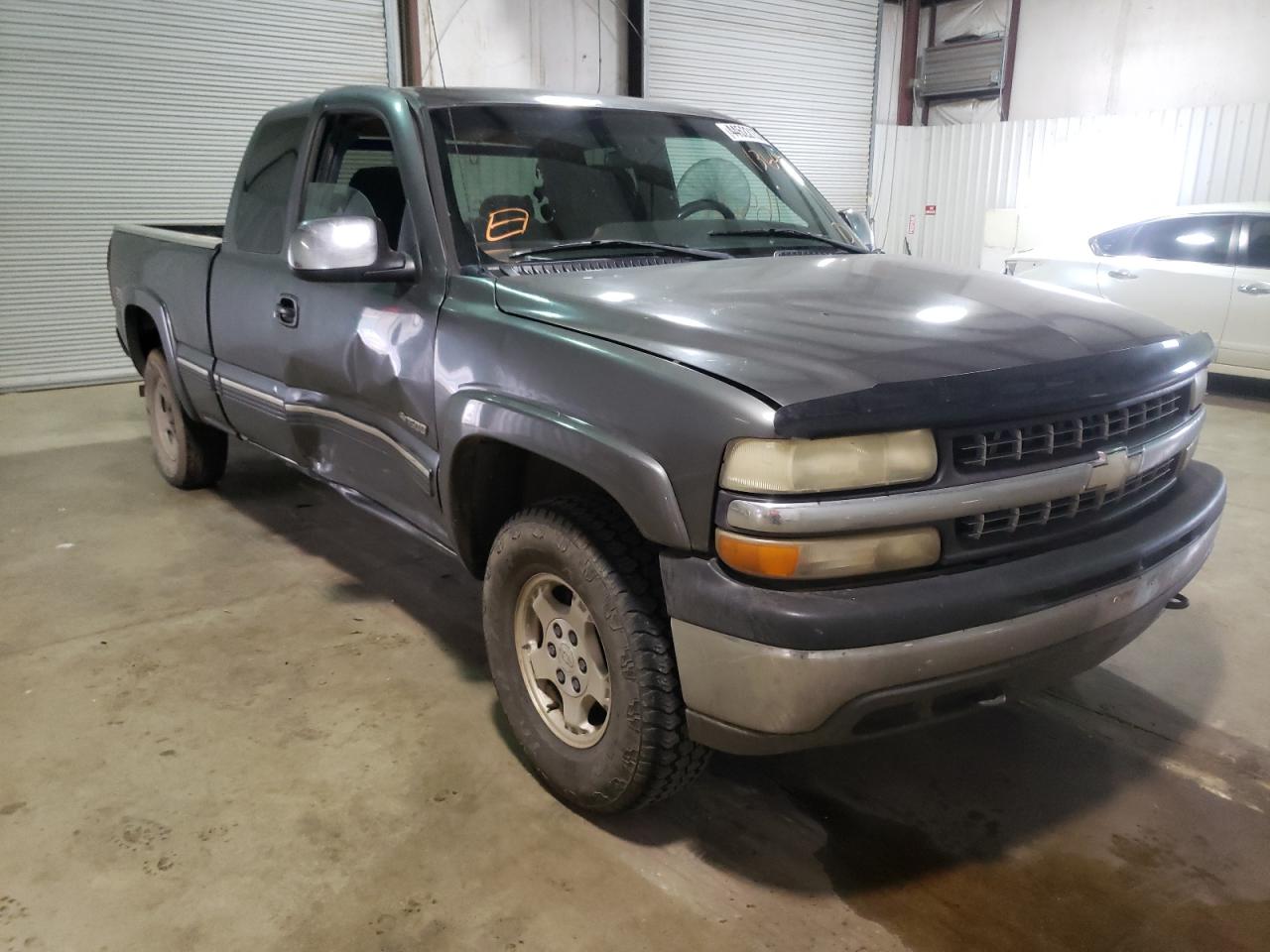 CHEVROLET 1500 2001 with VIN 1GCEK19T91E136473 - Photo from auction