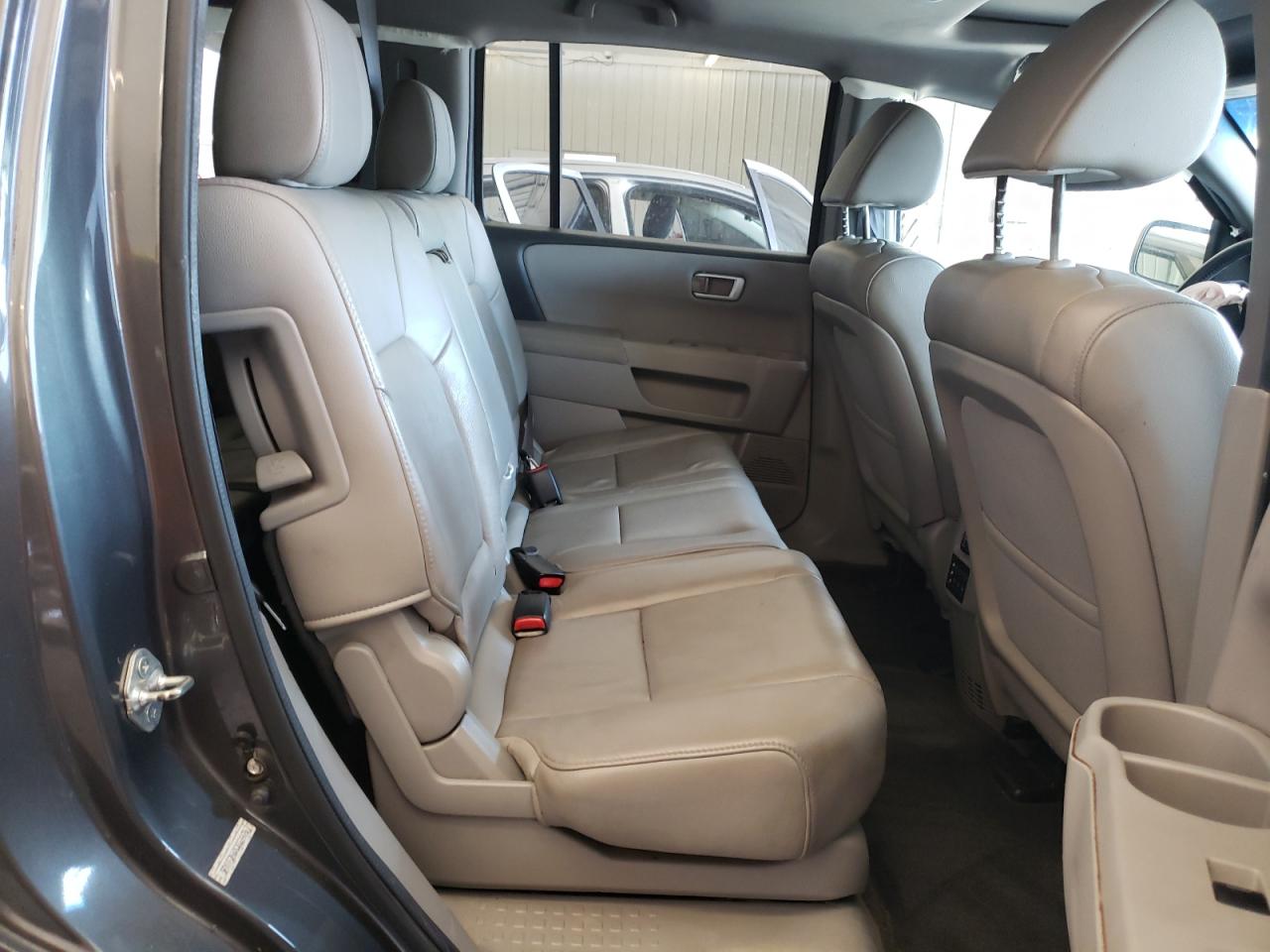 Photo 6 from auction – 2012 HONDA PILOT EXL with VIN 5FNYF3H60CB024476