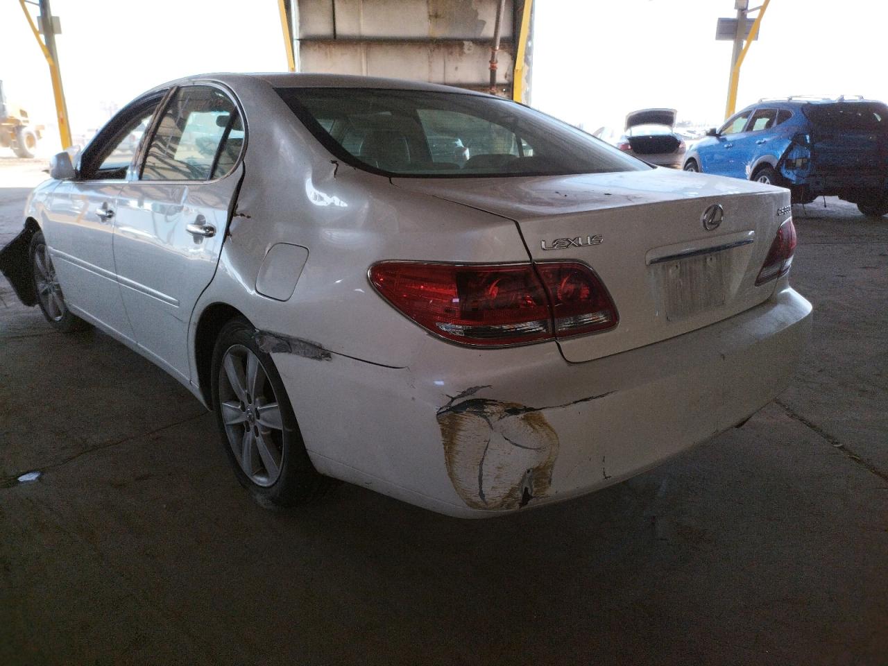 Photo 3 from auction – 2006 LEXUS ES 330 with VIN JTHBA30G965162059