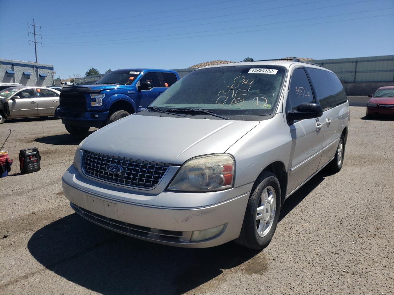 Foto 2 de la subasta – 2005 FORD FREESTAR S con VIN 2FMZA52285BA18098