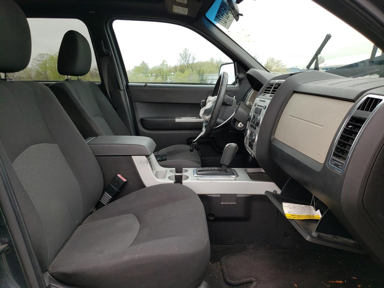 Photo 5 from auction – 2008 MERCURY MARINER with VIN 4M2CU81118KJ00979