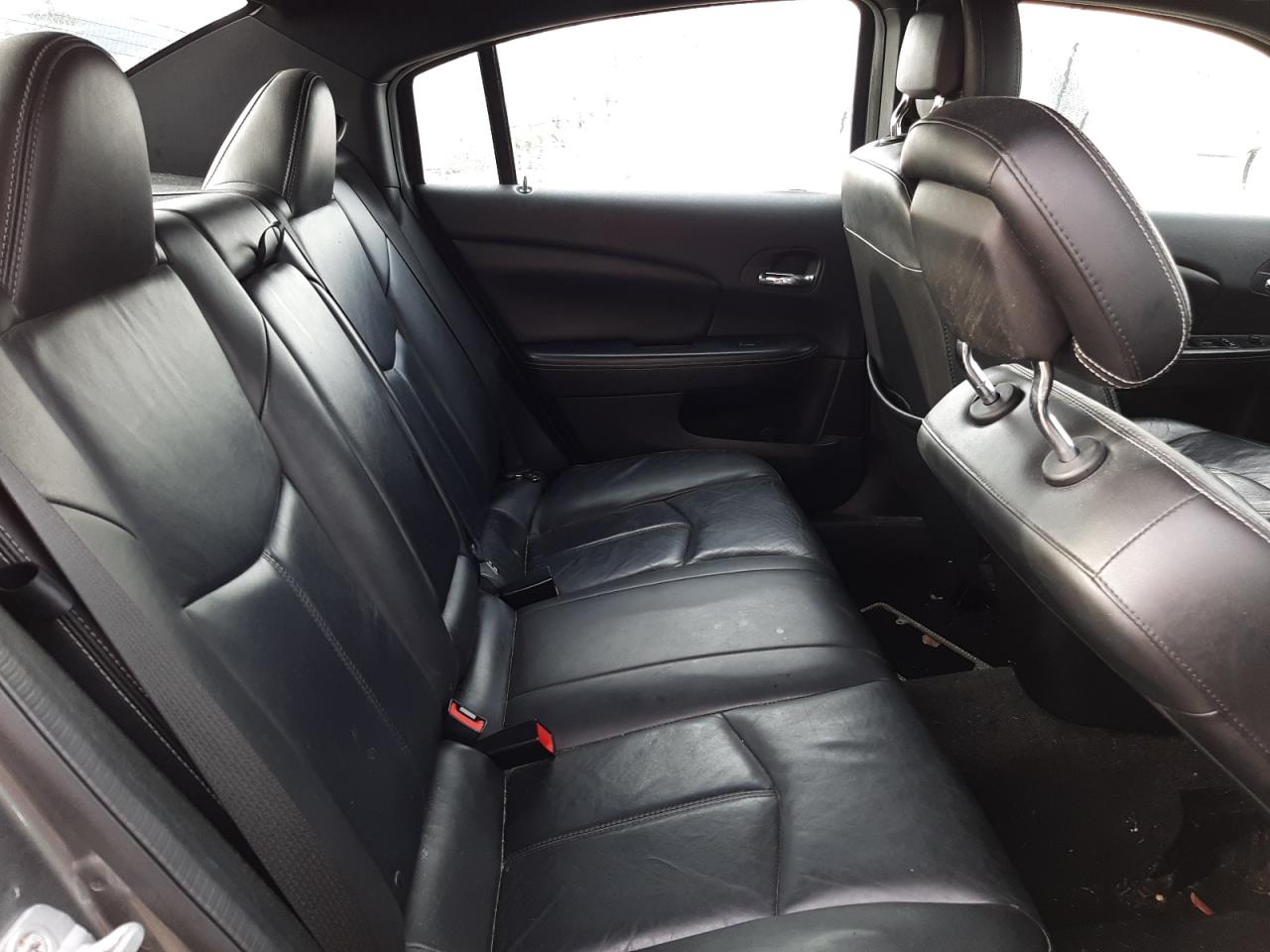 Photo 6 from auction – 2013 CHRYSLER 200 LIMITE with VIN 1C3CCBCG2DN577876