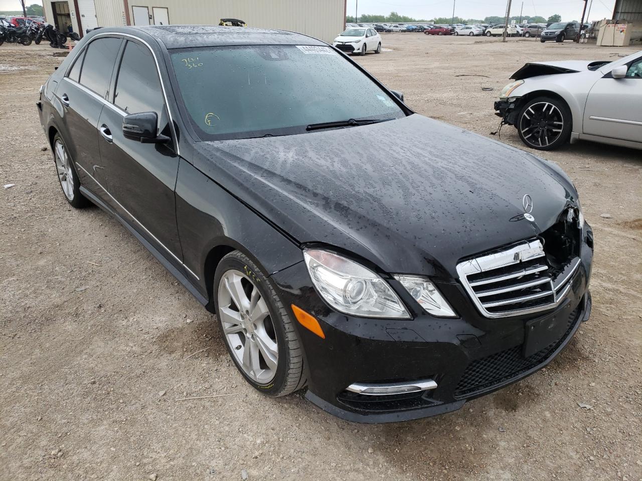 MERCEDES-BENZ E 350 2013 with VIN WDDHF5KB5DA700406 - Photo from auction
