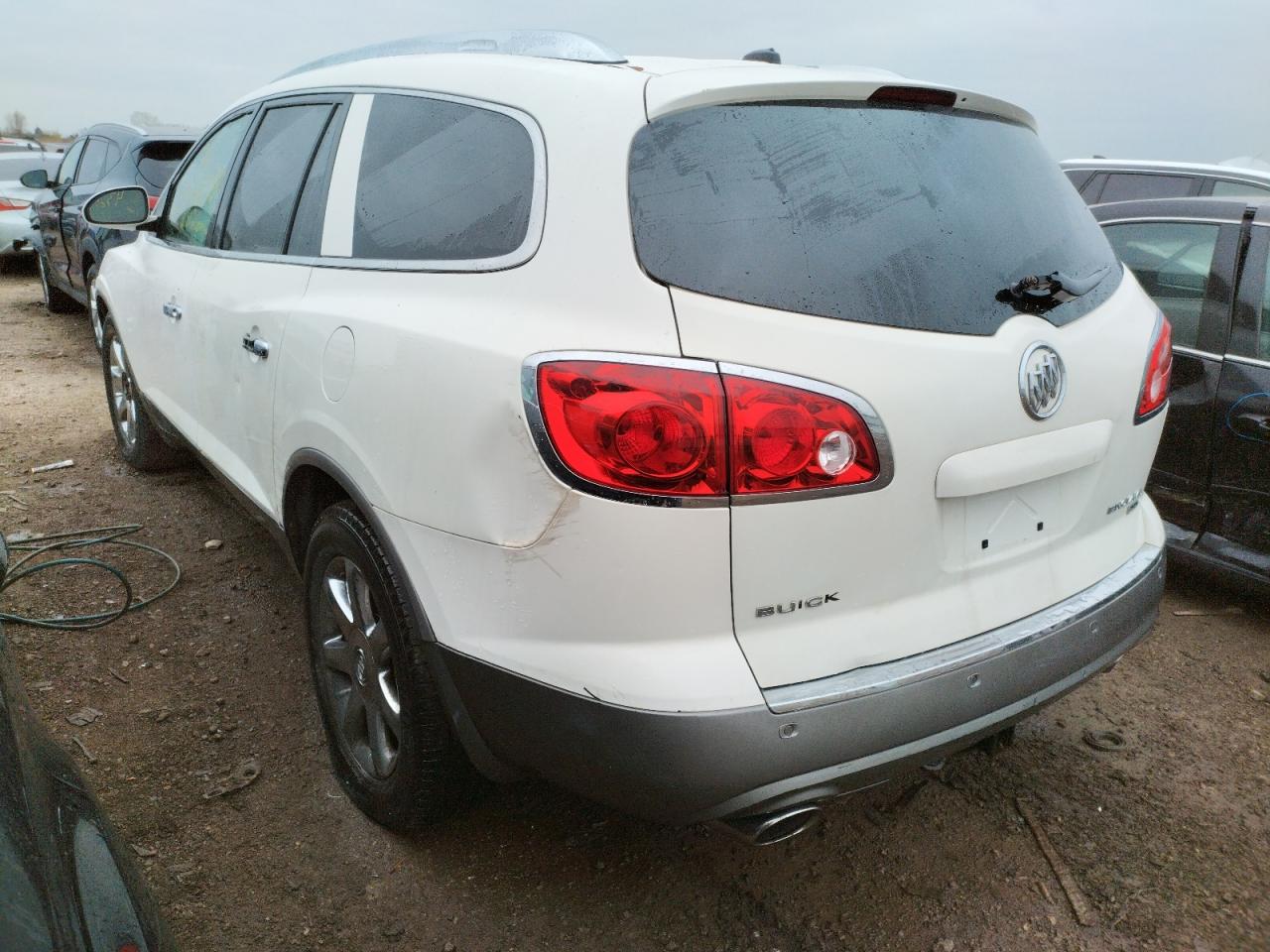Photo 3 from auction – 2008 BUICK ENCLAVE CX with VIN 5GAER23728J213491