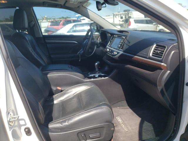 Photo 5 from auction – 2015 TOYOTA HIGHLANDER with VIN 5TDYKRFH8FS086324