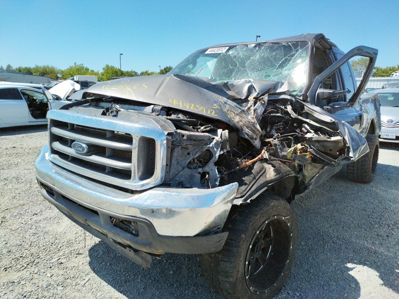 Photo 9 from auction – 2004 FORD F250 SUPER with VIN 1FTNX21P94EC63296