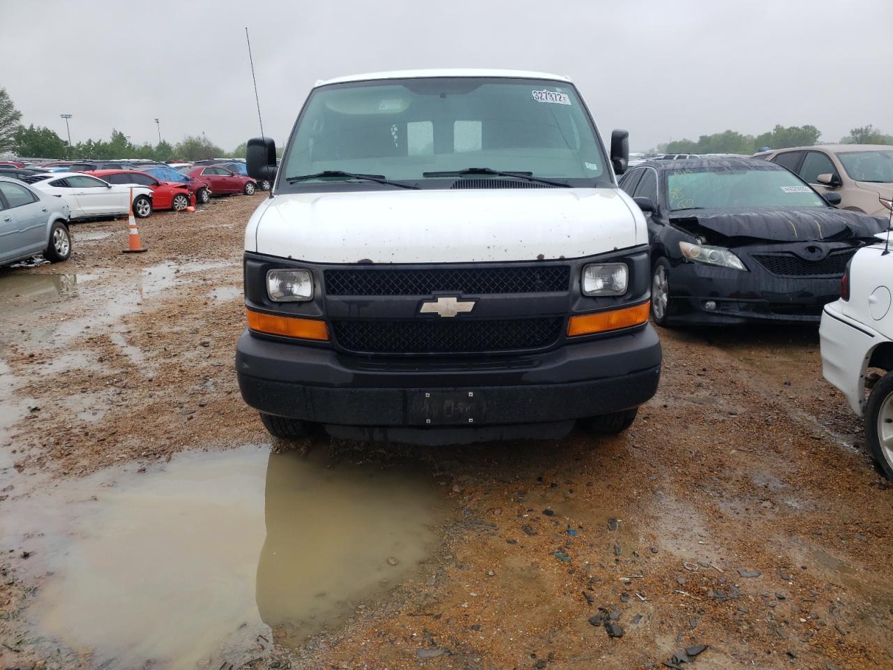 Photo 9 from auction – 2011 CHEVROLET EXPRESS 15 with VIN 1GCSGAFX6B1114337