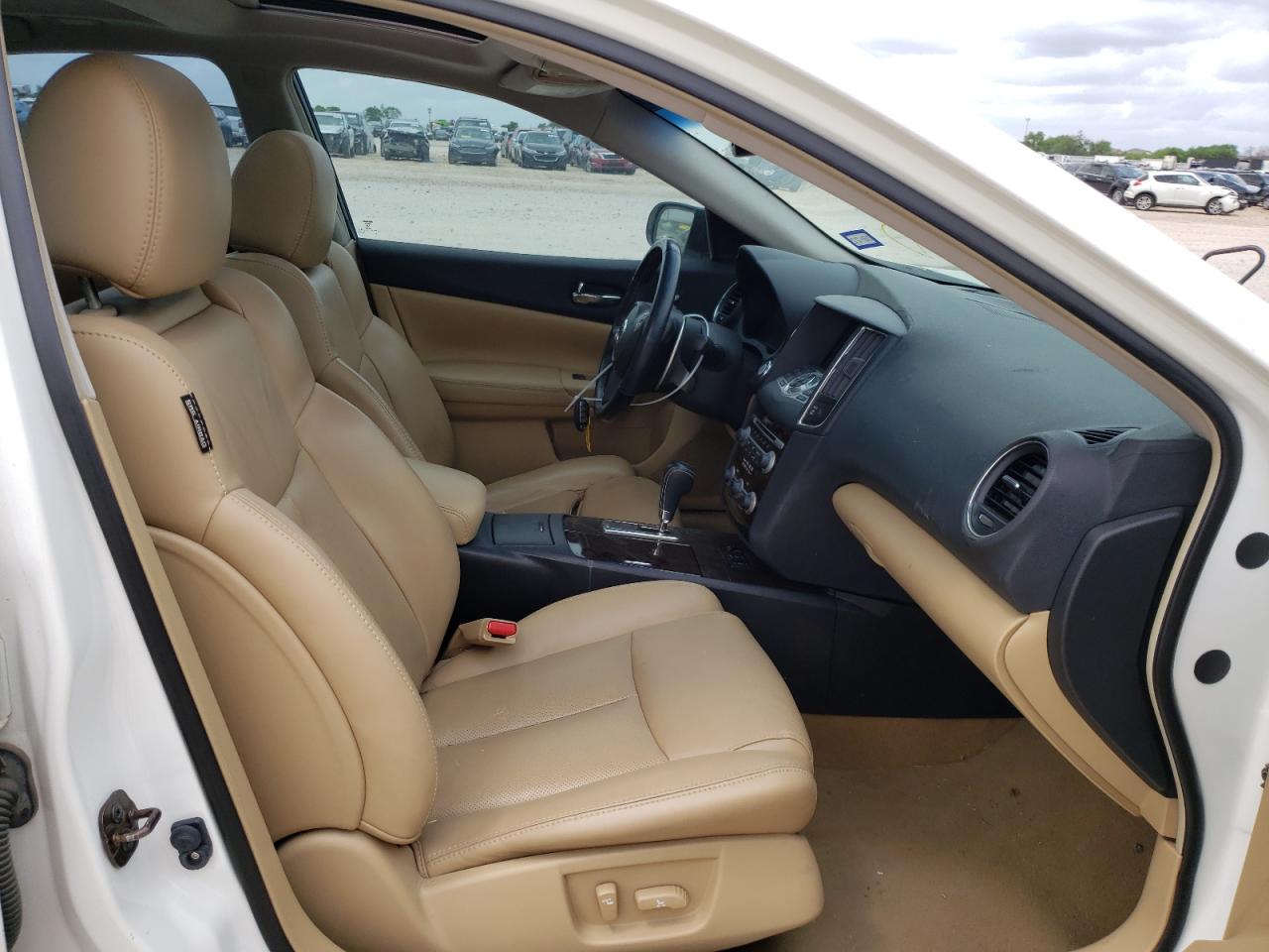 Photo 5 from auction – 2010 NISSAN MAXIMA S with VIN 1N4AA5AP6AC830725