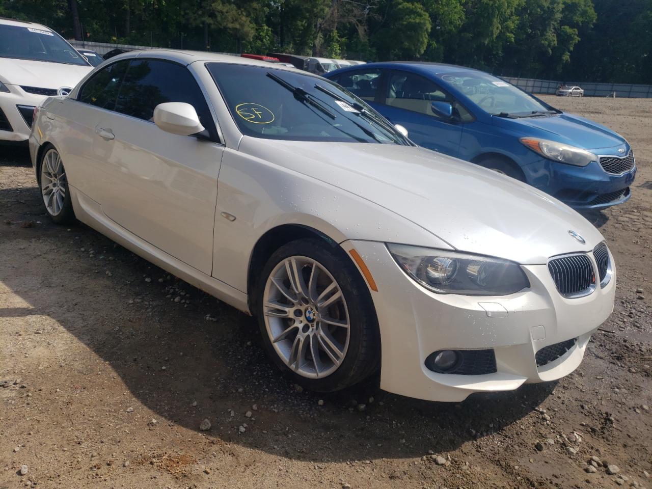 BMW 335 I 2011 with VIN WBADX7C55BE743737 - Photo from auction