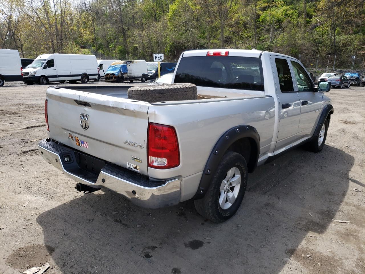 Photo 4 from auction – 2010 DODGE RAM 1500 with VIN 1D7RV1GP9AS123129