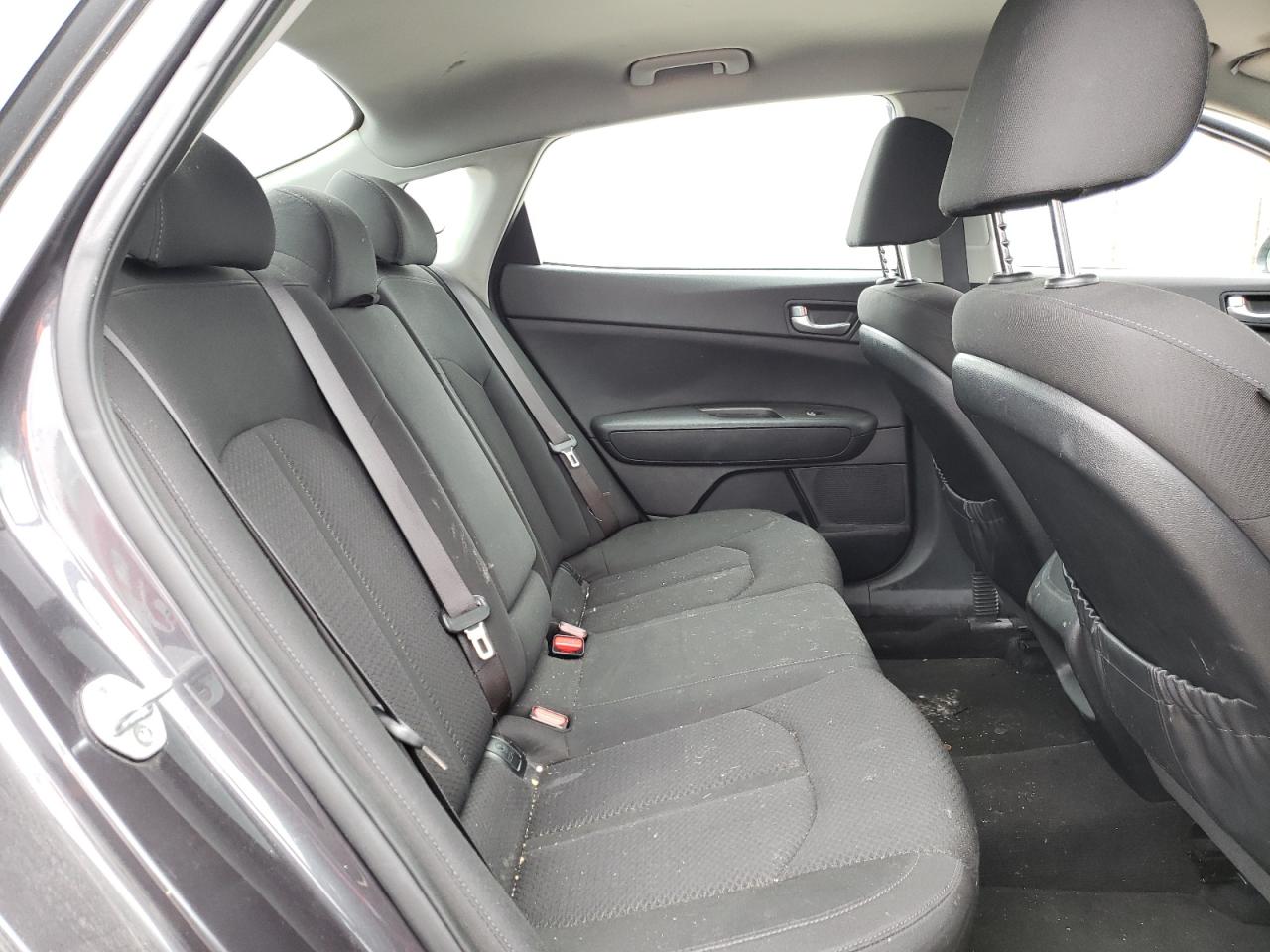 Photo 6 from auction – 2017 KIA OPTIMA LX with VIN KNAGT4L31H5177476