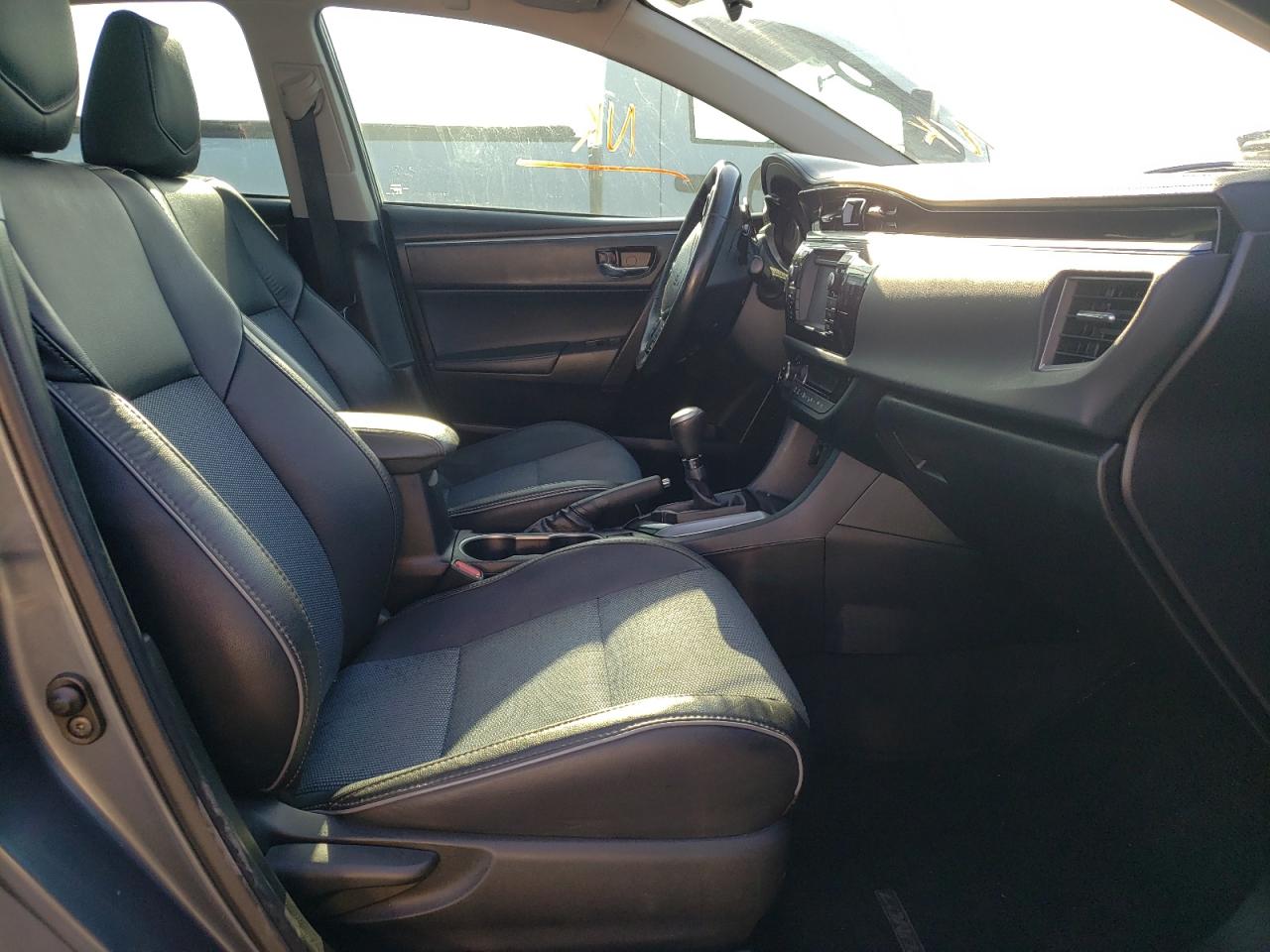 Photo 5 from auction – 2016 TOYOTA COROLLA L with VIN 2T1BURHE1GC517387
