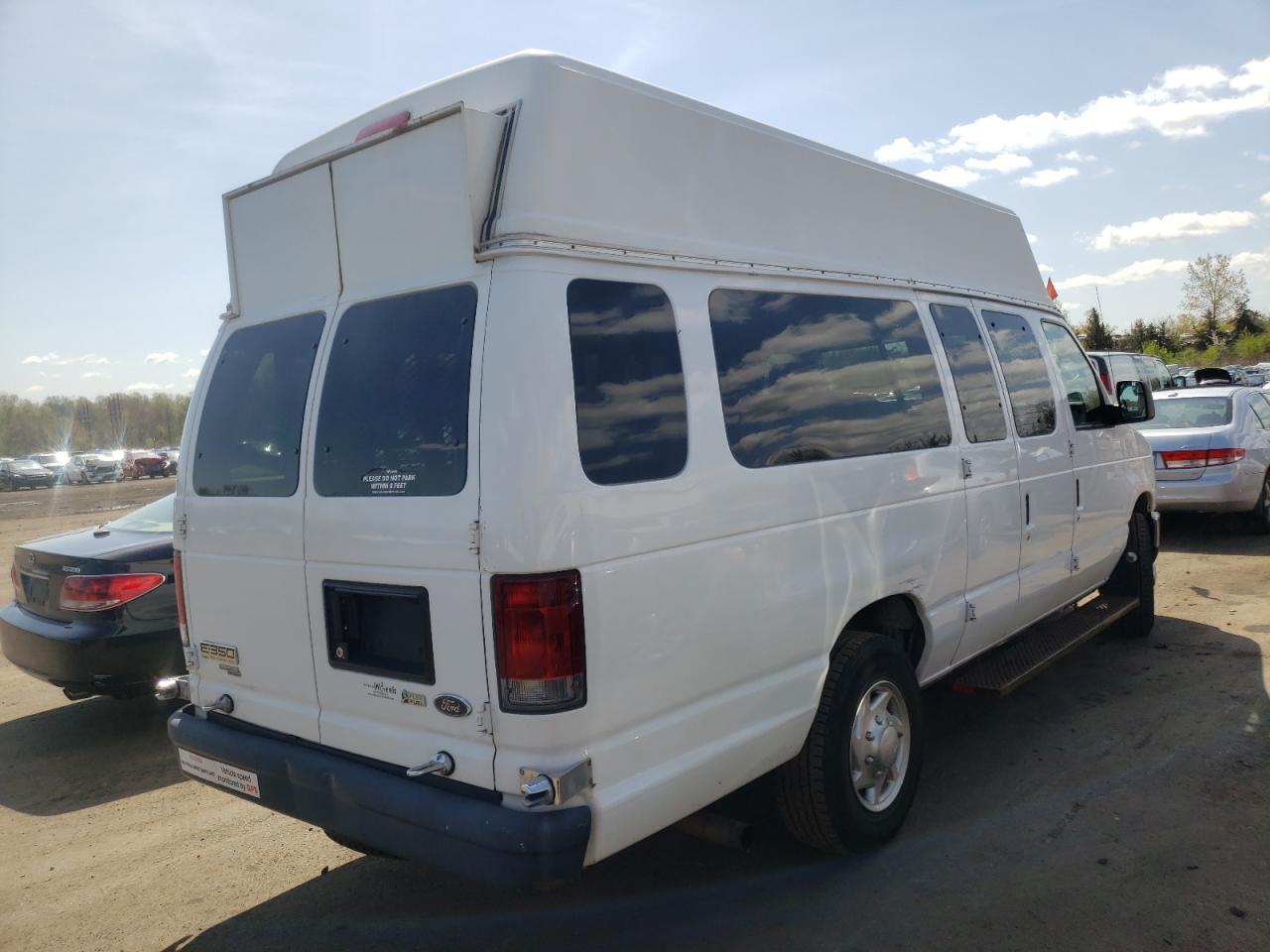Photo 4 from auction – 2012 FORD ECONOLINE with VIN 1FBSS3BL8CDA59598