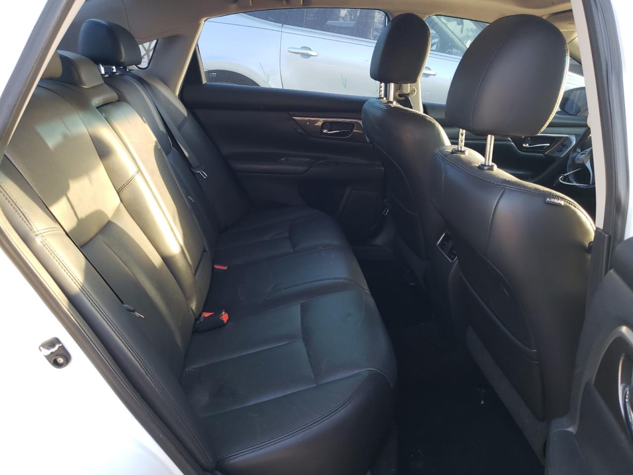 Photo 6 from auction – 2014 NISSAN ALTIMA 2.5 with VIN 1N4AL3AP1EC155189