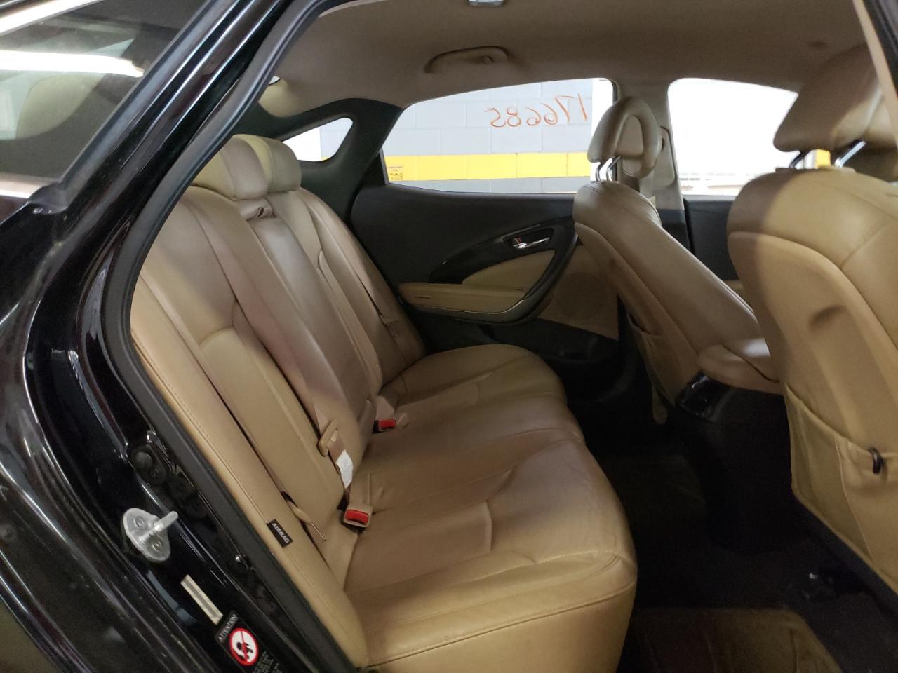 Photo 6 from auction – 2014 HYUNDAI AZERA with VIN KMHFG4JG3EA360594