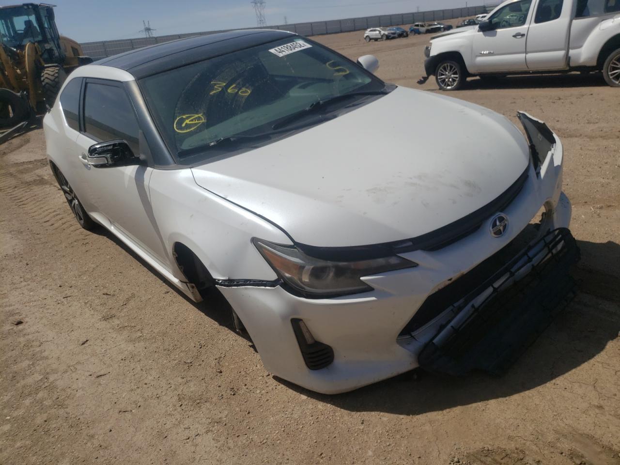 SCION TC 2015 with VIN JTKJF5C7XF3090864 - Photo from auction