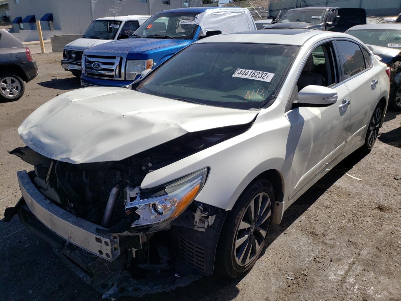 Photo 2 from auction – 2016 NISSAN ALTIMA 2.5 with VIN 1N4AL3AP1GC136760