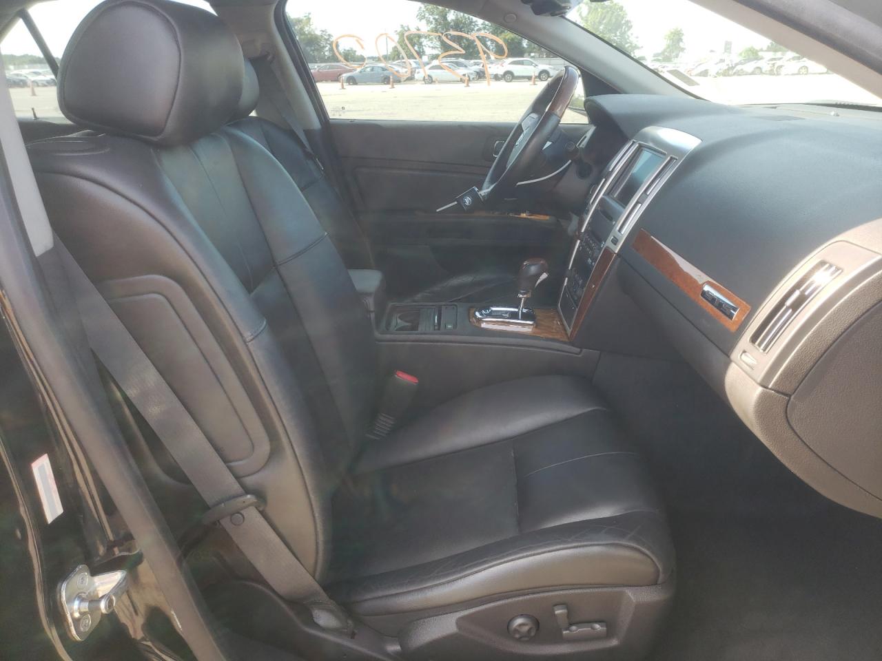 صورة رقم 5 من المزاد - 2008 CADILLAC STS مع VIN 1G6DK67V680208088