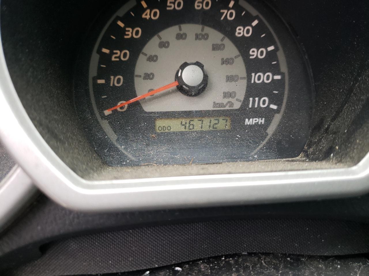 Photo 8 from auction – 2004 TOYOTA 4RUNNER SR with VIN JTEBU14R540023982
