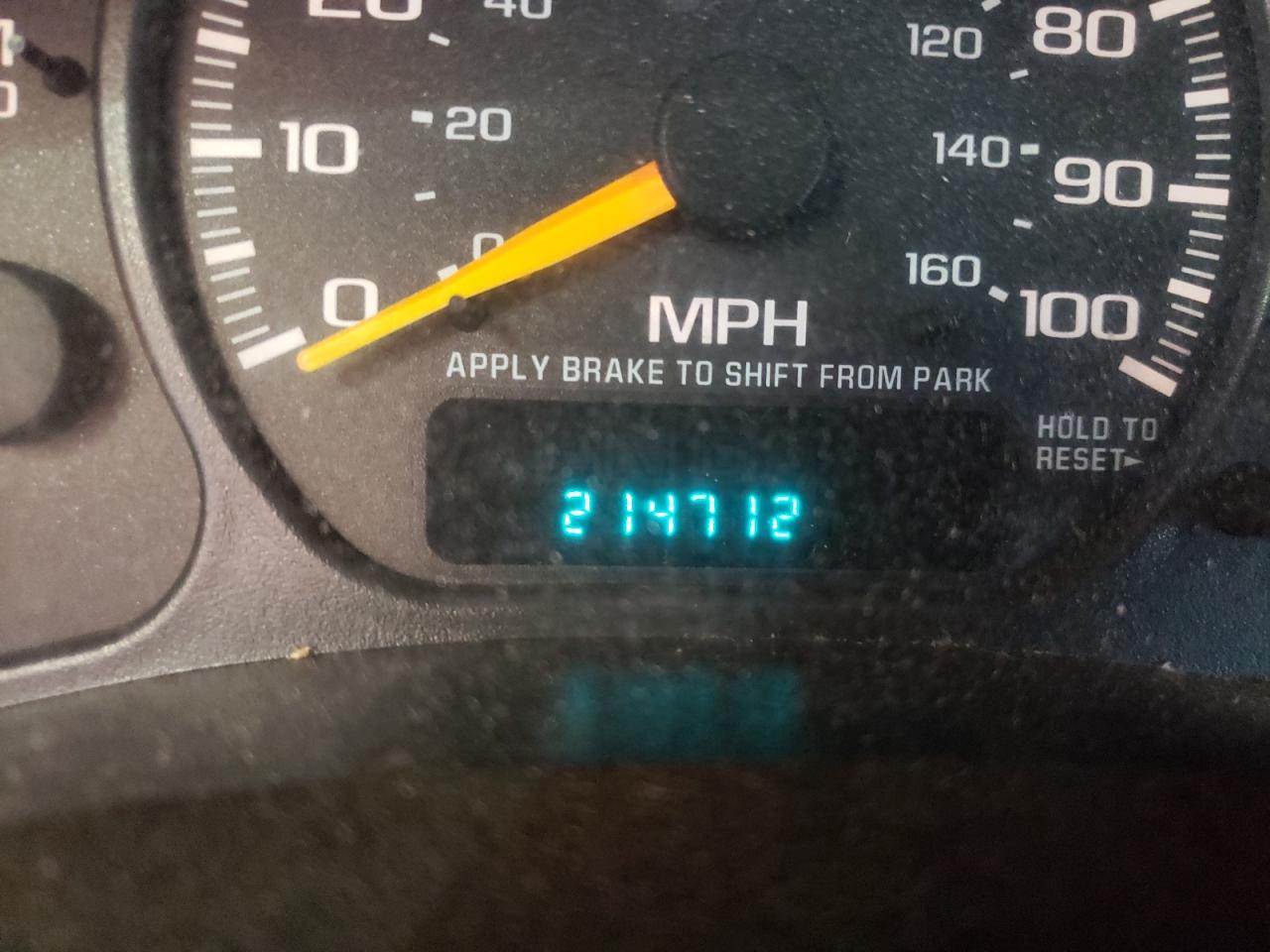 Photo 8 from auction – 2000 CHEVROLET SILVERADO with VIN 2GCEC19T3Y1280674