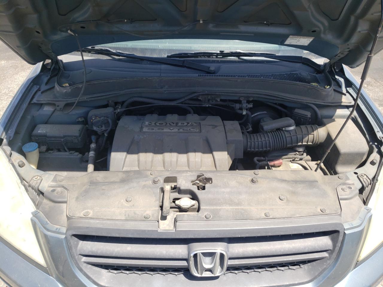 Photo 7 from auction – 2005 HONDA PILOT EXL with VIN 2HKYF18565H549784