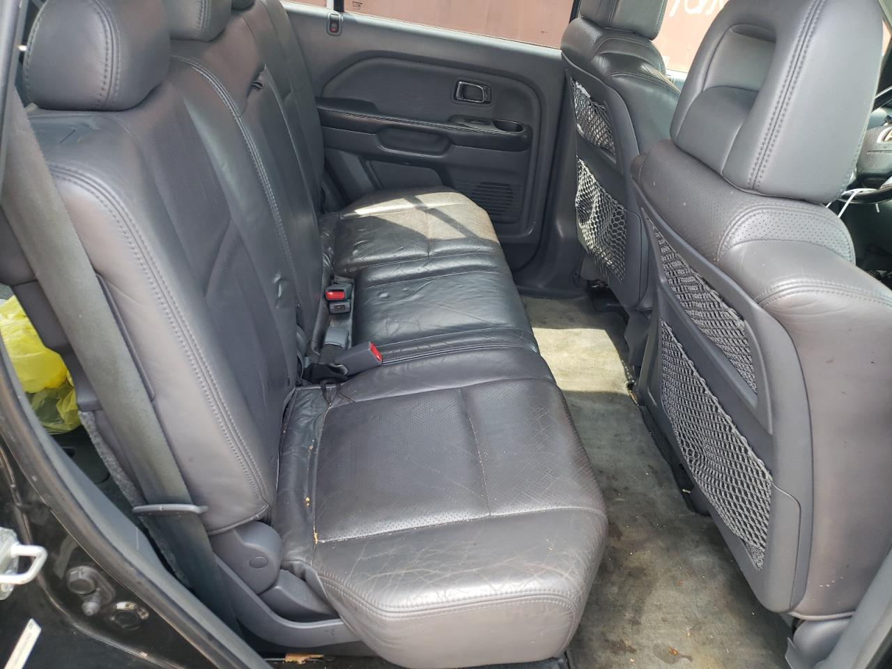 Photo 6 from auction – 2003 HONDA PILOT EXL with VIN 2HKYF18503H558753